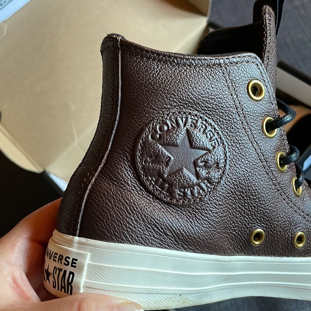 Leather Converse - Picture 5 of 5